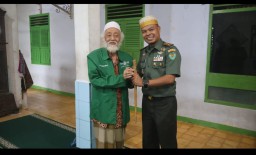 Dandim 0601 Pandeglang Jalin Silaturahmi Dengan Ulama Besar dan Tokoh Agama di Pandeglang