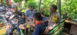 Bhabinkamtibmas Kayu Manis Sambangi LMK dalam Program Mantap dan Taktis Polres Metro Jaktim.