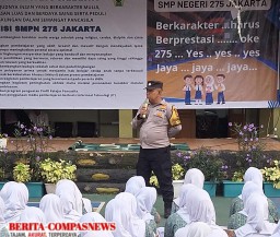 Dekatkan Polisi dengan Pelajar, Bhabinkamtibmas Kebon Pala Laksanakan Program One Day One School di SMPN 275