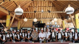 Kapolresta Denpasar Sambang Kamtibmas di Kuta, Warga Sampaikan Keluhan Keamanan