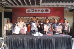 Satreskrim Polres Pelabuhan Tanjung Perak Ungkap Motif Pembunuhan di Kedinding Lor Surabaya