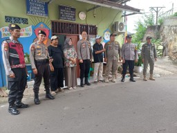 Kapolsek Matraman Tinjau Posko Anti Tawuran, Tegaskan Pentingnya Kewaspadaan Lingkungan.