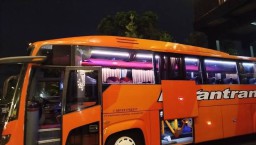 Bus Persik Kediri Dilempari Batu di Kanjuruhan, Panpel Arema FC Sampaikan Permintaan Maaf