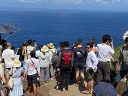Polsek Nusa Penida Laksanakan Patroli KRYD di Obyek Wisata Kelingking