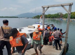 KMP Gerbang Samudra 2 Kandas di Perairan Gilimanuk, Ratusan Penumpang Dievakuasi