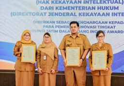 RSUD Bangil Terima Sertifikat Hak Kekayaan Intelektual Dari Inovasi HOLISTIC