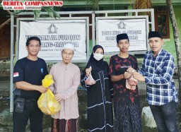 Mendapatkan Keberkahan, Rutan Sampang Bagikan Daging Qurban untuk Yayasan dan Masyarakat Sekitar
