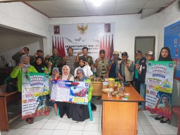 Polsek Cakung Gencarkan Edukasi Bahaya Narkoba Lewat Giat Sambang Bhabinkamtibmas