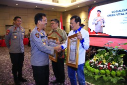 Kakorsabhara: Selamat kepada Pengelola Obvitnas telah Implementasi SMP Obvitnas dengan Predikat "EMAS"
