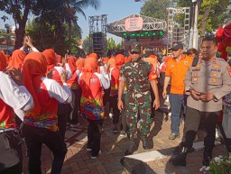 Danramil 02/SB Hadiri Festival Pasar Baru dalam Rangka HUT ke-498 Kota Jakarta.