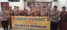 Polisi Dengar Langsung Keluhan Warga Desa Kesiman Petilan Dalam Jumat Curhat Polresta Denpasar