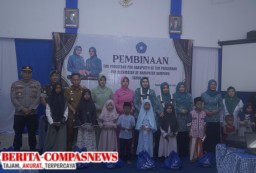 Pembinaan Tim Penggerak PKK Kabupaten Sampang ke Kecamatan Camplong dan Penyerahan Santunan Anak Yatim oleh BAZNAS Sampang