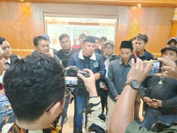 Dewan Pusat Pusat Aliansi Madura Indonesia (AMI) Kritik keras Penyunatan Vonis Gazalba Saleh dari 12 Tahun Penjara Menjadi 10 Tahun Penjara