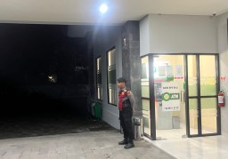 Samapta Polsek Nusa Penida Laksanakan Blue Light Patrol Cegah Gangguan Kamtibmas