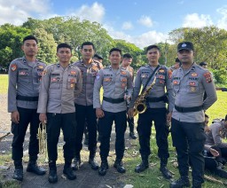 Semarak Hari Bhayangkara ke-79, Enam Personel Polres Bandara Tampil di Marching Band Polda Bali