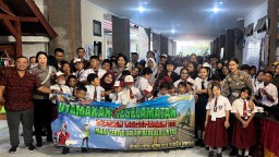 Sosialisasikan Tertib Berlalu Lintas di SMA Negeri 9 Denpasar Dalam Rangka Ops Patuh Agung 2025