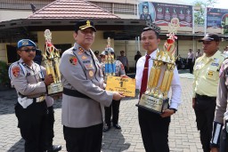 Kapolres Priok Pimpin Upacara Pemberian Hadiah Lomba HUT Bhayangkara ke-79