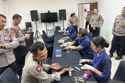 Jaga Kesehatan Personil, Biddokkes Polda Bali Gelar Pemeriksaan Rutin di Polres Bandara Ngurah Rai