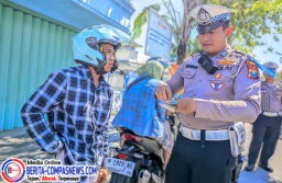 Satlantas Polres Sampang Gelar Operasi Patuh Semeru 2025 di Monomen Trunojoyo Sampang
