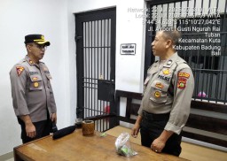 Wakapolres Bandara Beri Arahan Tegas ke Petugas Jaga Tahanan: Tingkatkan Kewaspadaan dan Disiplin SOP!