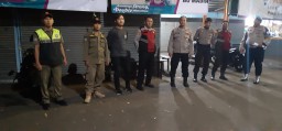 Cegah Bentrokan Dini Hari, Polisi Siaga di Pasar Deprok Cipinang Muara