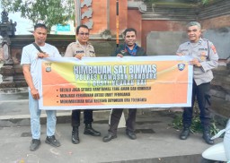 Sat Binmas Gencarkan Edukasi Kamtibmas dan Tertib Parkir di Sekitar Bandara Ngurah Rai
