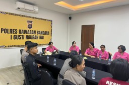 Cegah Kanker Sejak Dini, Polres Bandara Gelar Penyuluhan Bersama Yayasan Pemerhati Kanker Indonesia