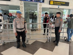 Cegah Gangguan Kamtibmas, Polres Bandara Sisir Terminal Domestik Melalui Patroli KRYD