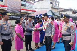 Tingkatkan Profesionalisme dan Integritas, Kapolda Bali Laksanakan Kunjungan Kerja ke Polres Badung