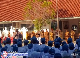 Satlantas Polres Sampang Gelar Upacara dan Sosialisasi Tertib Berlalulintas di SMA Negeri 1 Sampang