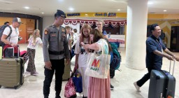 Polres Bandara Ngurah Rai Tegaskan Komitmen Pelayanan Melalui Patroli Humanis