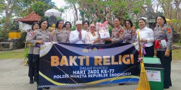 Polwan Polresta Denpasar Gelar Bakti Religi Sambut Hari Jadi ke-77