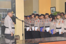 Kumpulkan Seluruh Bhabinkamtibmas, Kapolresta Tangerang Tekankan Peningkatan Kedekatan dengan Masyarakat