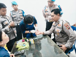 Polres Bandara Ngurah Rai Gelar Pemeriksaan Kesehatan Rutin Untuk Personel