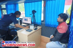 Polres Sampang Hadirkan Mobil SIM Keliling untuk Kemudahan Masyarakat