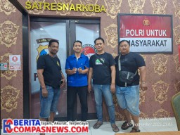 Sabu Disembunyikan di Helm, Kurir Narkoba Asal Surabaya Tertangkap di Sampang