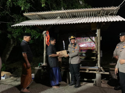 “Ayo Jogo Pasuruan”, Kades Wonokerto Inisiatif Buat Grup WhatsApp Antar-Pos Ronda Guna Percepat Informasi