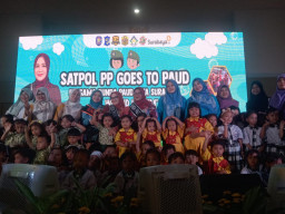 Satpol PP Goes to PAUD, Kenalkan Disiplin Sejak Usia Dini di Surabaya