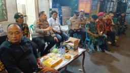 Patroli Tiga Pilar Kecamatan Tambora: Antisipasi Gangguan Kamtibmas dengan Kegiatan Rutin