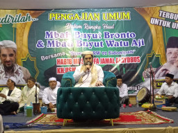Haul Mbah Buyut Bronto dan Mbah Buyut Watuaji di Sidonipah Sekaligus Peringati Maulid Nabi Muhammad SAW