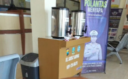 Pelayanan Ekstra Samsat Polres Sampang: Teh dan Kopi Gratis untuk Masyarakat