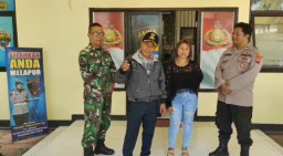 Polsek Taman Krocok Beri Pelayanan Prima pada Warga Desa Sumber Kokap yang Kehilangan HP