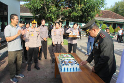 Wujud Sinergi, Forkopimda Jembrana Beri Kejutan HUT TNI ke-80 di Kodim 1617/Jembrana