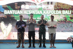 Dukung Program Ketahanan Pangan Pemerintah, Polda Bali Tanam Jagung di Gianyar