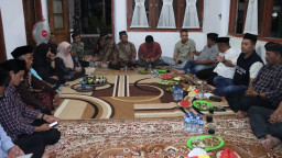 Kapolres Nganjuk  Perkuat Sitkamtibmas Dengan Silaturahmi Forkopimcam dan Kades se-Kecamatan Loceret 