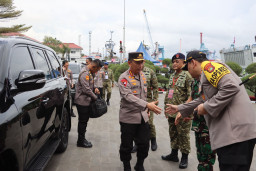 Pengamanan Kunjungan Presiden RI Prabowo Subianto Tinjau Kekuatan Maritim TNI AL dan Anugerahkan Kenaikan Pangkat di Mak