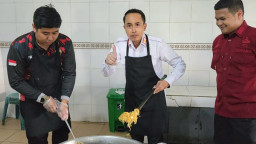 Rutan Sampang Gelar Jumat Berkah, Bagikan Nasi dan Snack Sebagai Bentuk Kepedulian Humanis