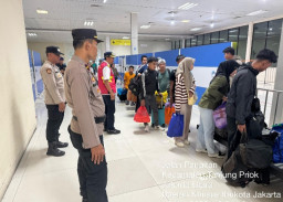 Polres Pelabuhan Tanjung Priok Amankan Debarkasi KM Dobonsolo dari Surabaya”
