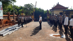 Polres Bandara Ngurah Rai Perkuat Disiplin dan Profesionalisme Personel Lewat Apel Jam Pimpinan