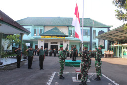 Kodim 1616/Gianyar Tegakkan Disiplin Lewat Upacara Bendera Senin Pagi di Makodim